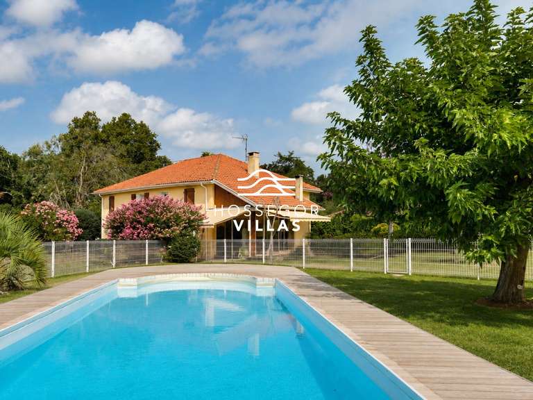 Villa Seignosse - 9 chambres - 350m²