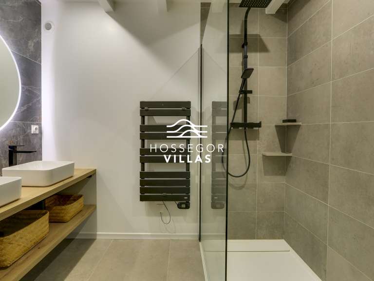 Villa Seignosse - 7 chambres - 220m²