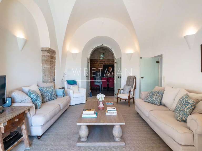 Castle Seillans - 7 bedrooms - 425m²