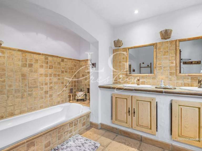 Maison Seillans - 180m²