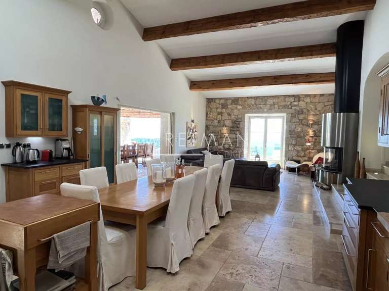 Maison Seillans - 6 chambres - 251m²