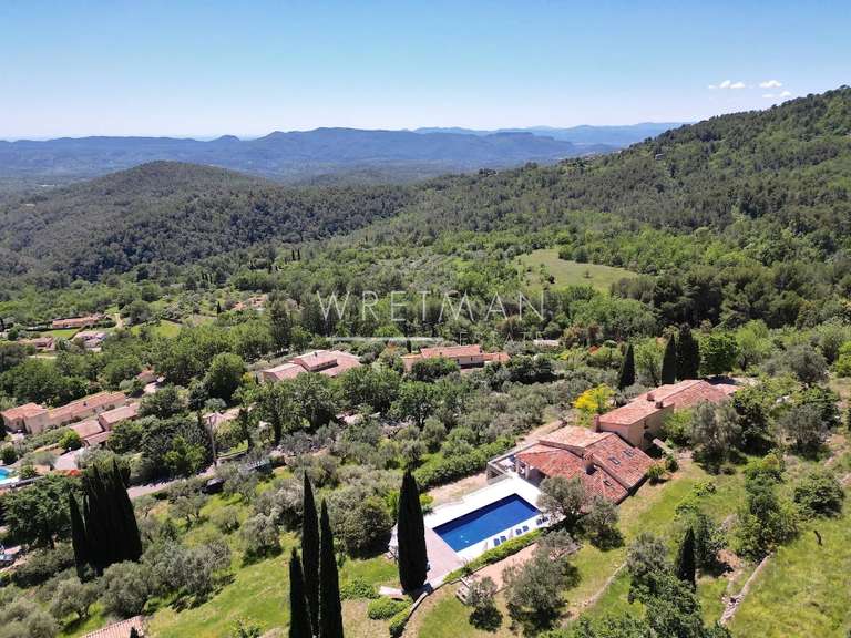 Maison Seillans - 6 chambres - 251m²