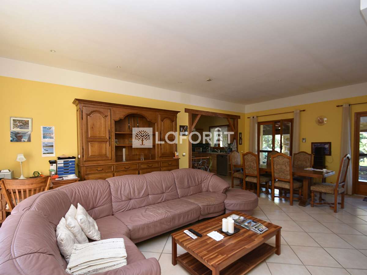 House Seillans