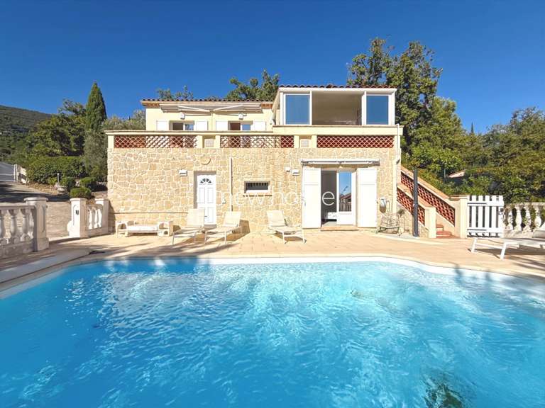 Maison Seillans - 3 chambres - 100m²