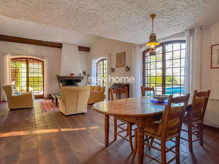 Maison Seillans - 2 chambres - 100m²