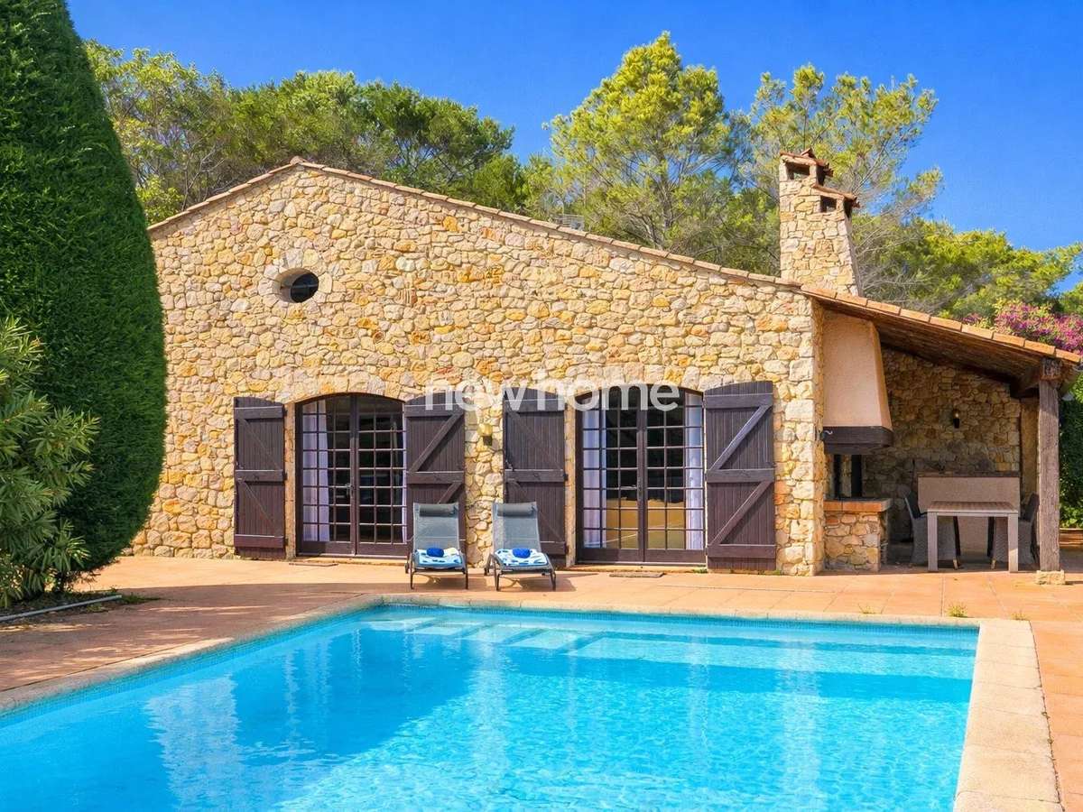 House Seillans