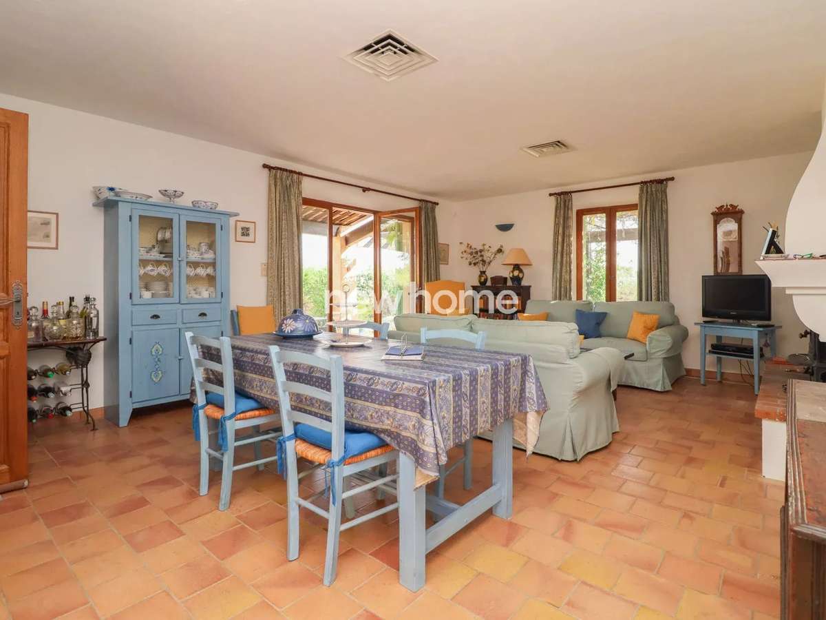 House Seillans