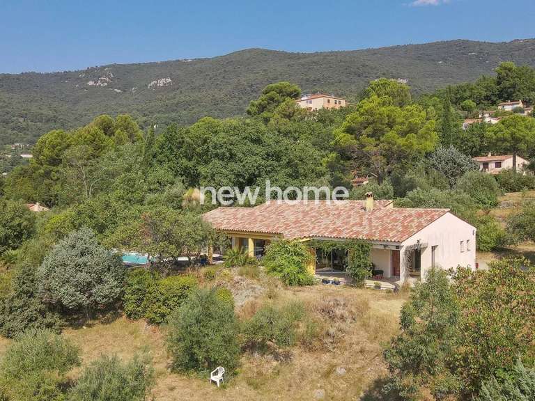 Maison Seillans - 3 chambres - 150m²