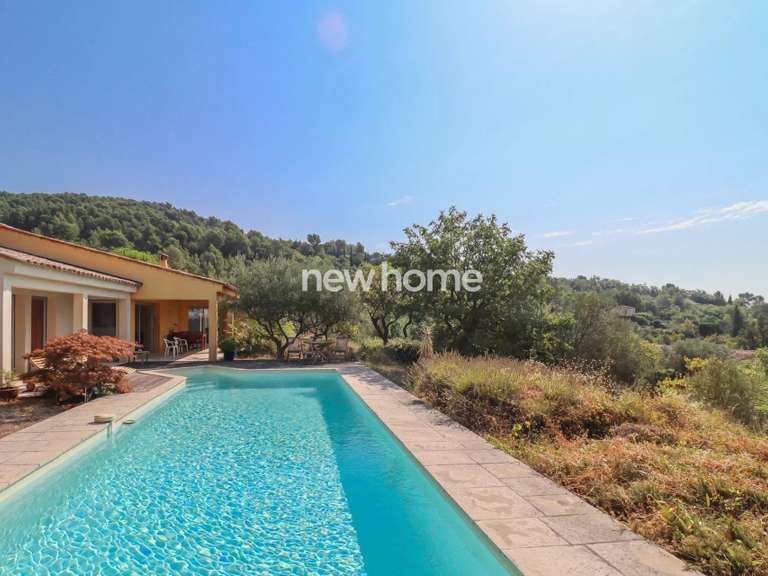 Maison Seillans - 3 chambres - 150m²