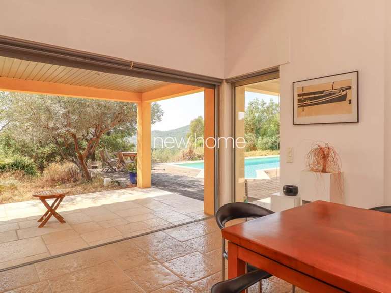 Maison Seillans - 3 chambres - 150m²