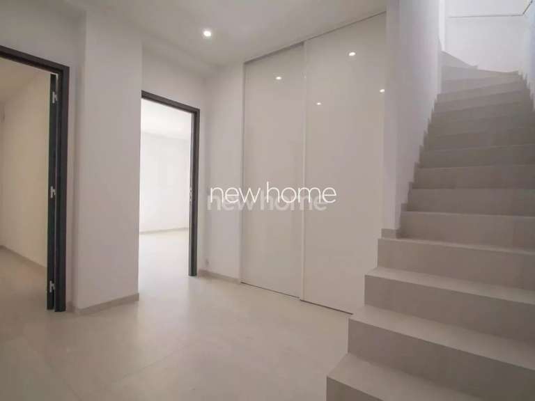 Maison Seillans - 3 chambres - 210m²