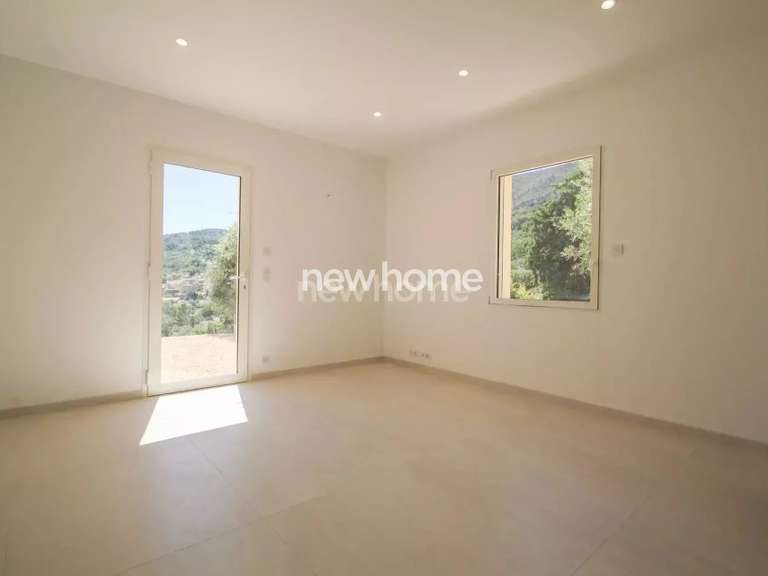 Maison Seillans - 3 chambres - 210m²