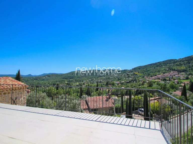 Maison Seillans - 3 chambres - 210m²