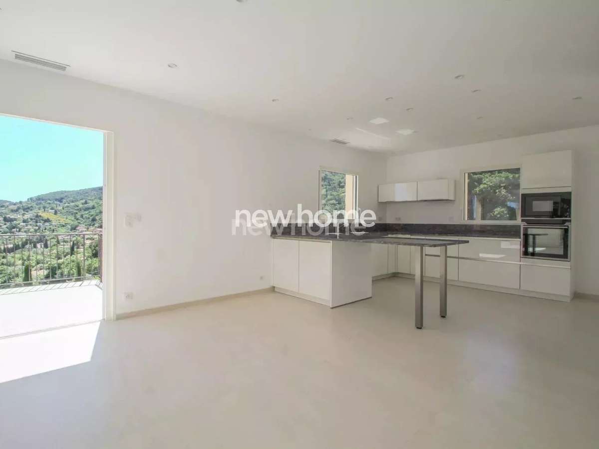 House Seillans