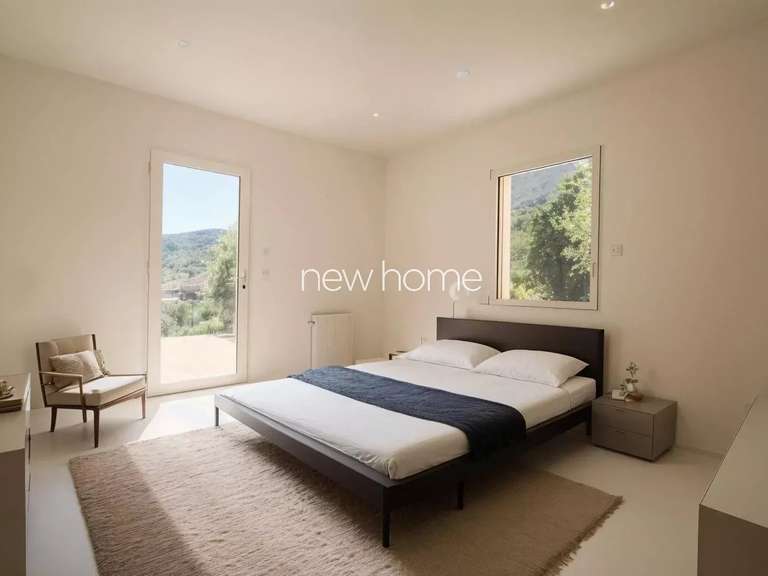 Maison Seillans - 3 chambres - 210m²