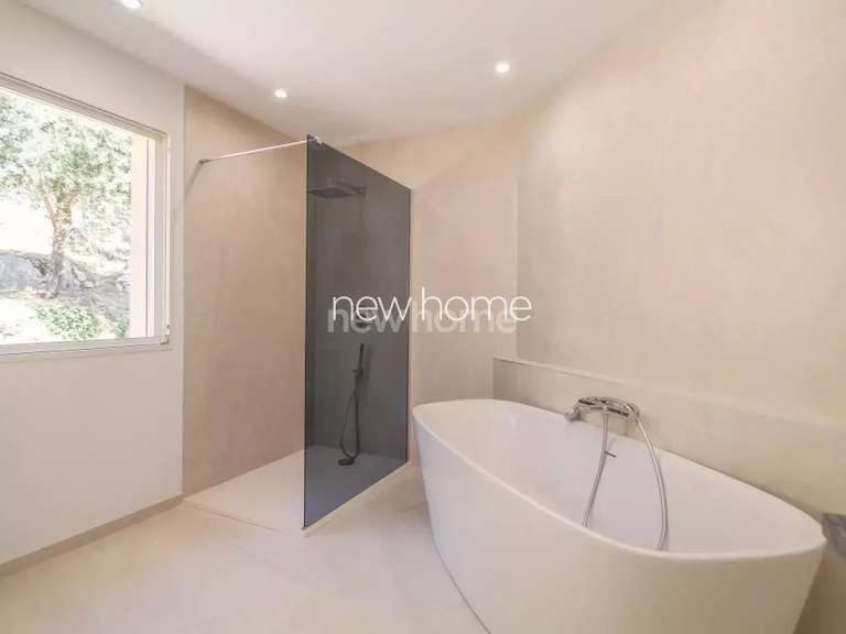 Maison Seillans - 3 chambres - 210m²