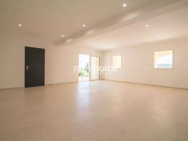 Maison Seillans - 3 chambres - 210m²