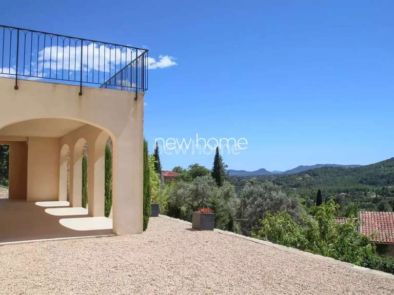 Maison Seillans - 3 chambres - 210m²