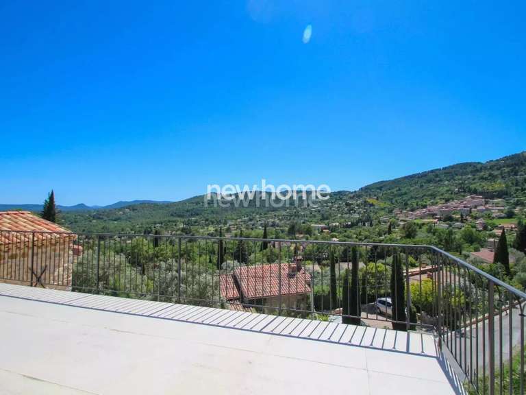 Maison Seillans - 3 chambres - 210m²