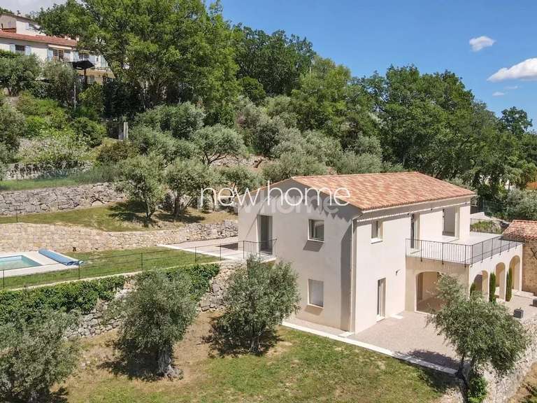 Maison Seillans - 3 chambres - 210m²