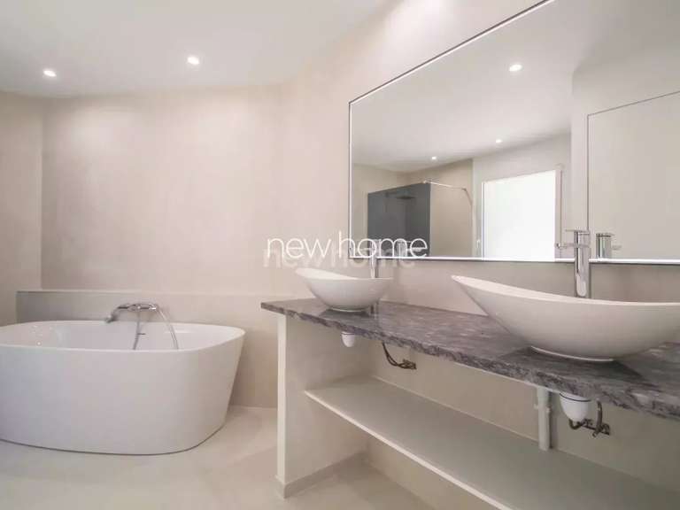 Maison Seillans - 3 chambres - 210m²