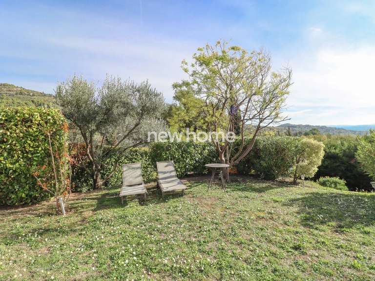 Maison Seillans - 4 chambres - 146m²