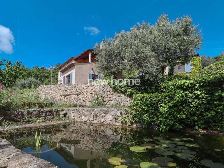 Maison Seillans - 4 chambres - 186m²