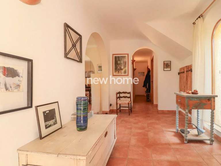 Maison Seillans - 4 chambres - 186m²