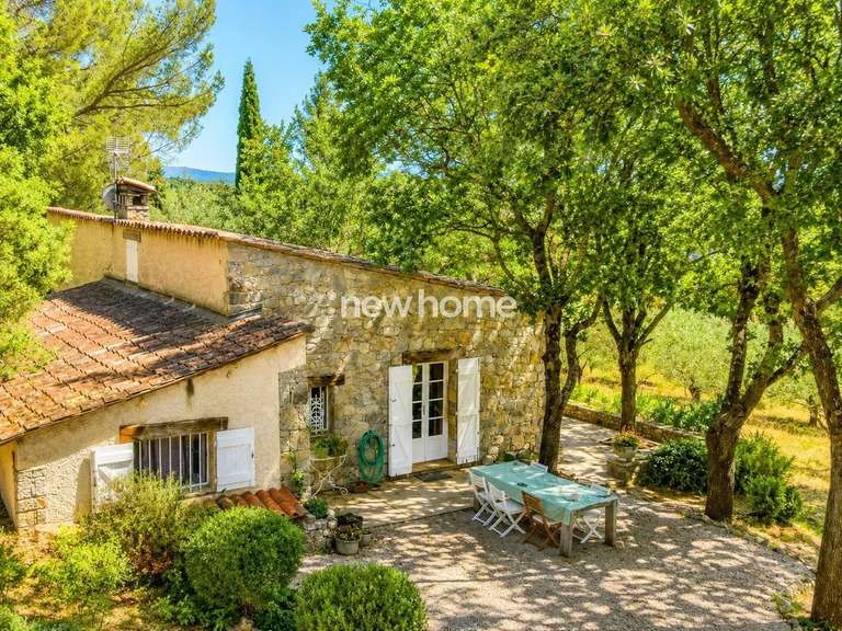Maison Seillans - 3 chambres - 105m²