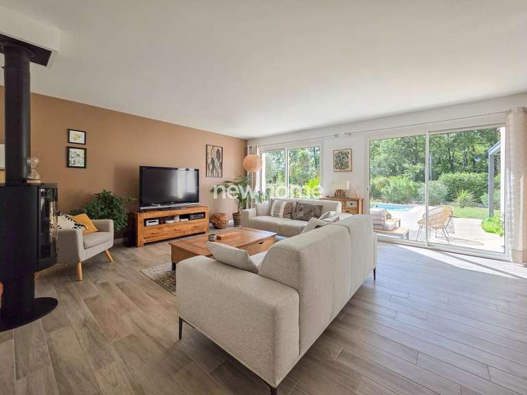 Maison Seillans - 4 chambres - 186m²