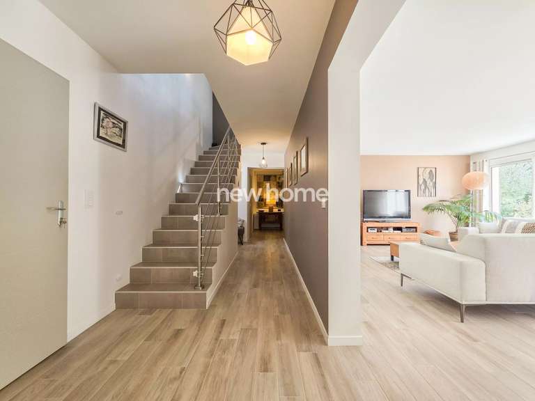 Maison Seillans - 4 chambres - 186m²