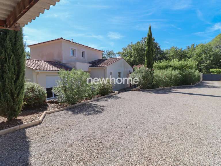 Maison Seillans - 4 chambres - 186m²