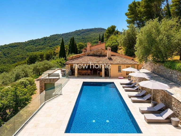 Maison Seillans - 5 chambres - 320m²