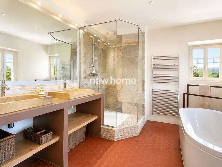 Maison Seillans - 5 chambres - 320m²