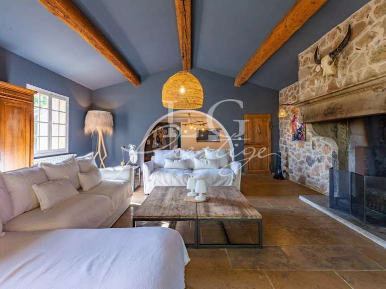 Maison Seillans - 5 chambres - 180m²