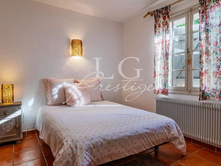Maison Seillans - 5 chambres - 180m²