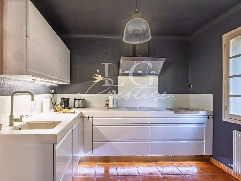 Maison Seillans - 5 chambres - 180m²