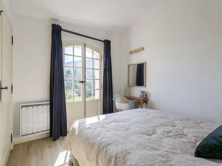 Maison Seillans - 5 chambres - 305m²