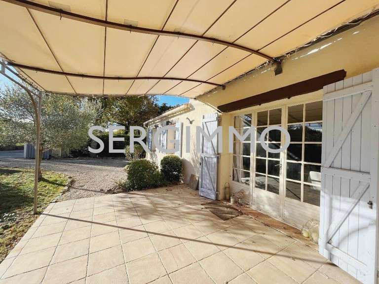 Propriété Seillans - 3 chambres - 140m²