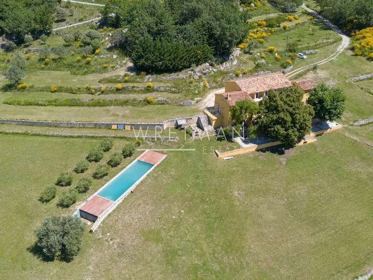 Propriété Seillans - 6 chambres - 550m²