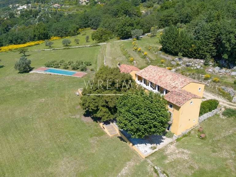 Propriété Seillans - 6 chambres - 550m²