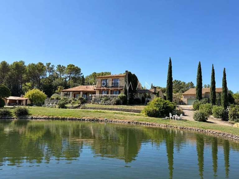 Propriété Seillans - 7 chambres - 550m²