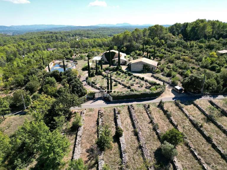 Propriété Seillans - 7 chambres - 550m²
