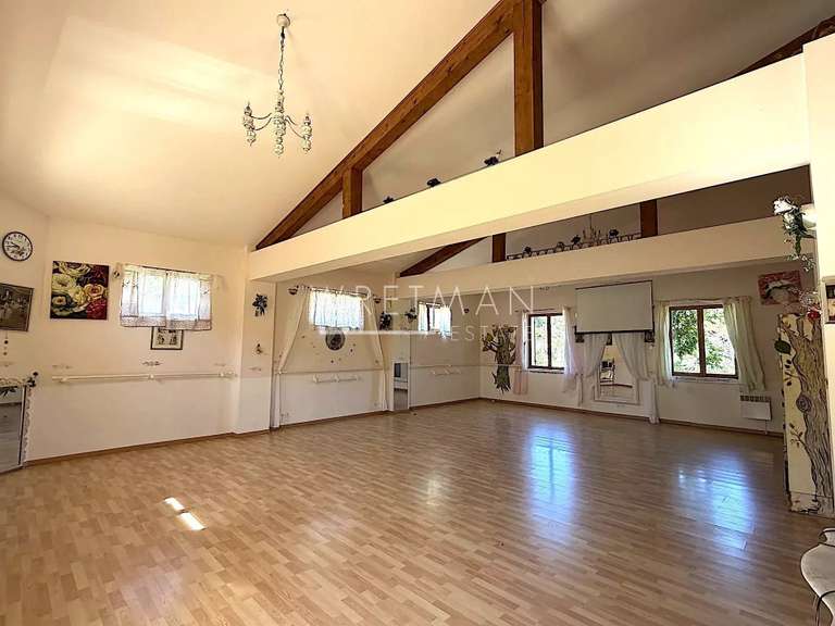 Propriété Seillans - 7 chambres - 550m²