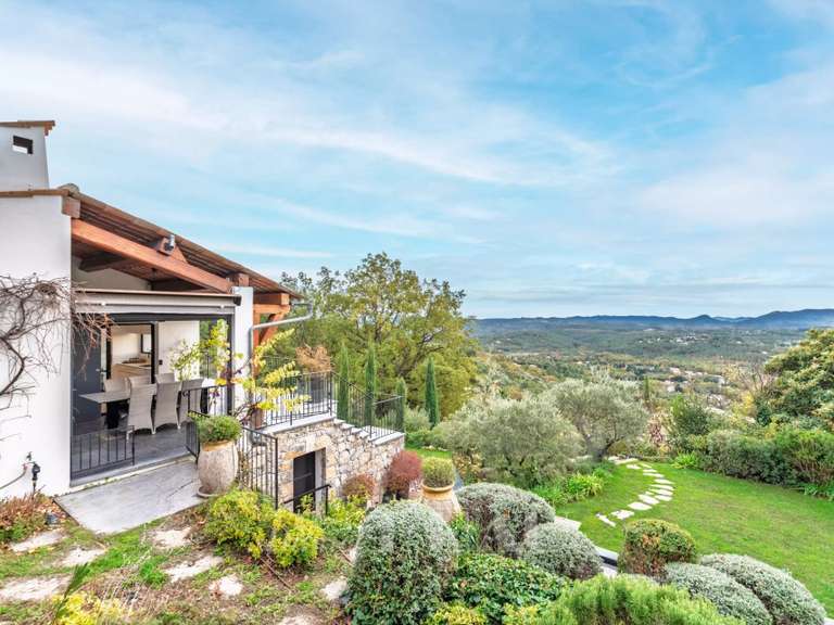 Villa Seillans - 5 bedrooms - 352m²