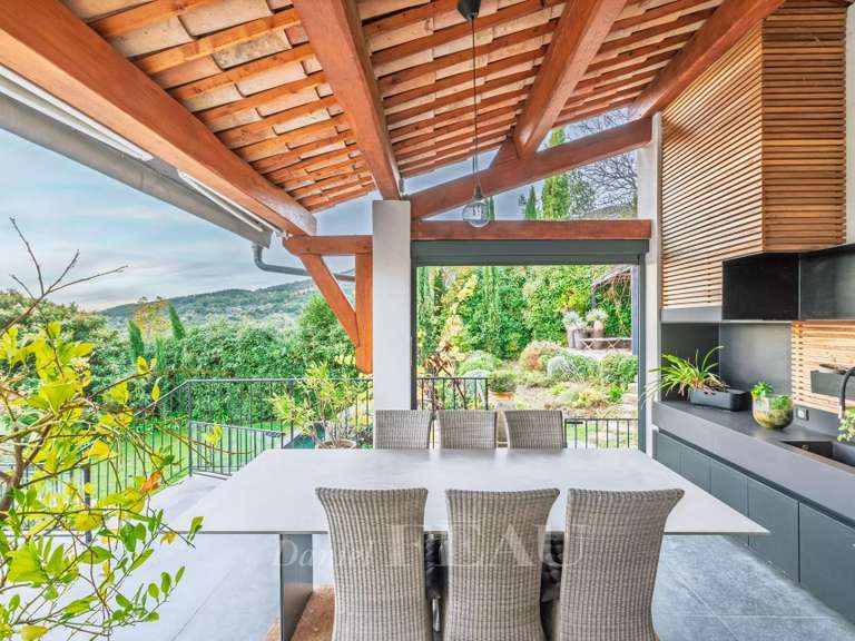 Villa Seillans - 5 bedrooms - 352m²