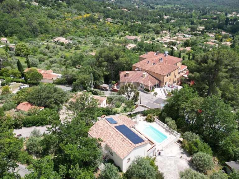 Villa Seillans - 3 bedrooms - 100m²