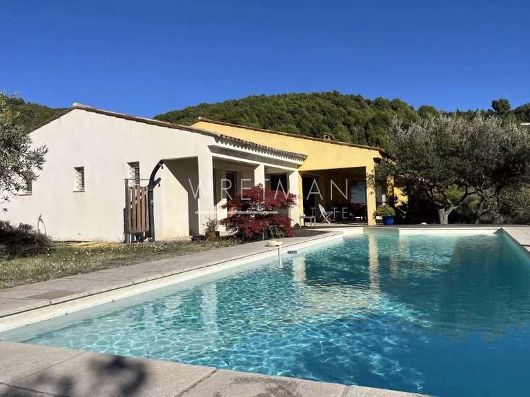 Villa Seillans - 3 chambres - 150m²