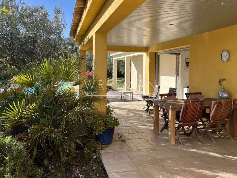 Villa Seillans - 3 chambres - 150m²