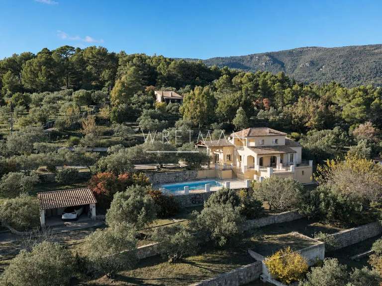 Villa Seillans - 4 chambres - 200m²